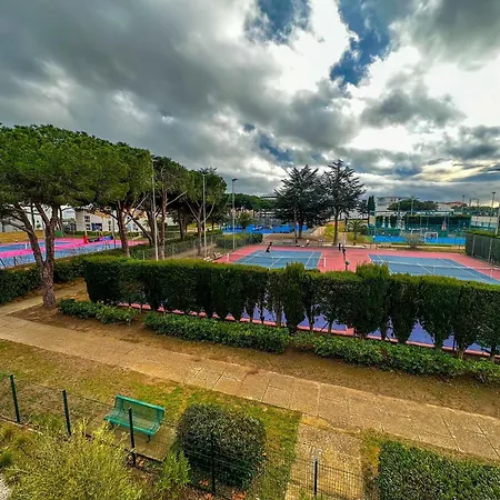 Agatha, T2 Premium Tennis Center * Agde