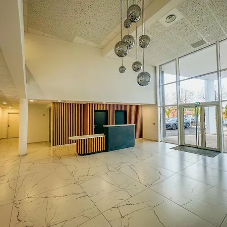 Agatha, T2 Premium Tennis Center Apartman