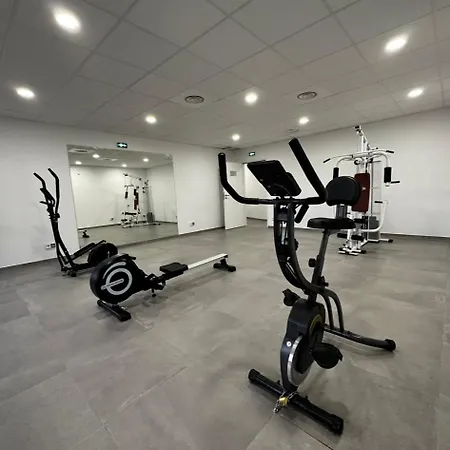 아파트 Agatha, T2 Premium Tennis Center *