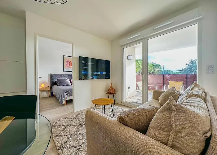 Agatha, T2 Premium Tennis Center Agde